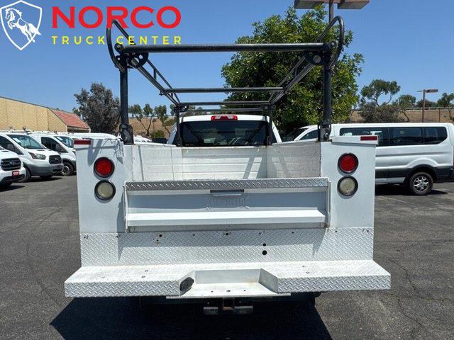 Photo of 2018 Summit White GMC Sierra 3500