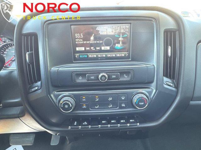 Photo of 2018 Summit White GMC Sierra 3500