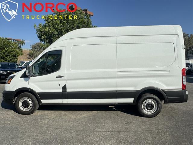 Photo of 2021 Oxford White Ford Transit-250