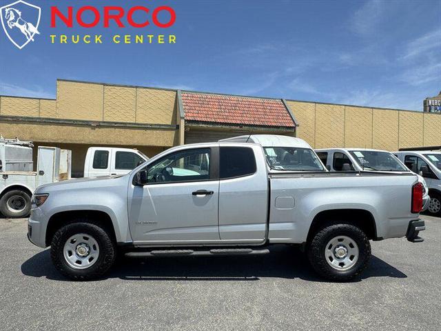Photo of 2018 Silver Birch Metallic Chevrolet Colorado