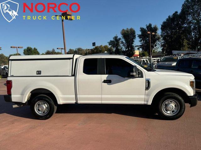 Photo of 2019 Oxford White Ford F-250