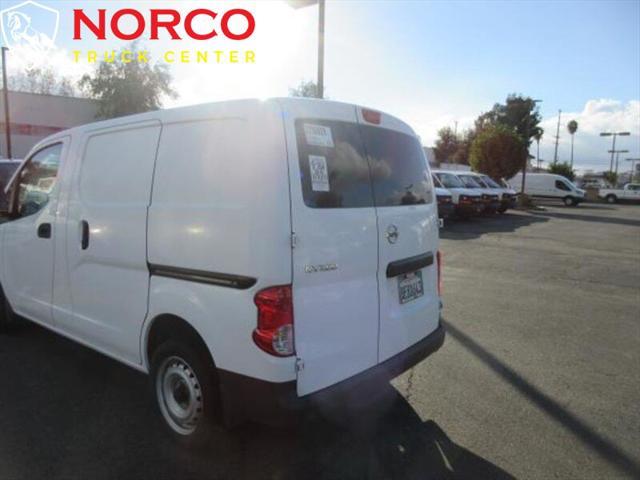 Photo of 2018 Fresh Powder Nissan NV200