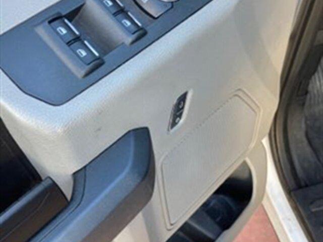 Photo of 2018 Oxford White Ford F-150