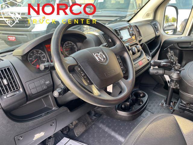 Photo of 2017 Bright White Clear Coat RAM ProMaster 1500