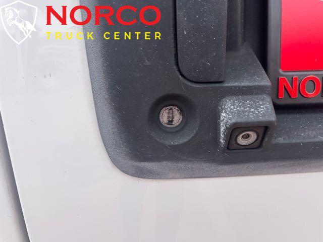 Photo of 2014 Summit White Chevrolet Express 2500