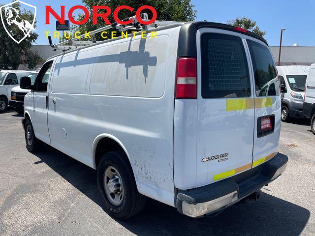 Photo of 2014 Summit White Chevrolet Express 2500
