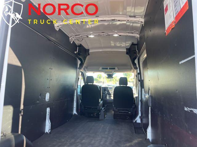Photo of 2020 Oxford White Ford Transit-250