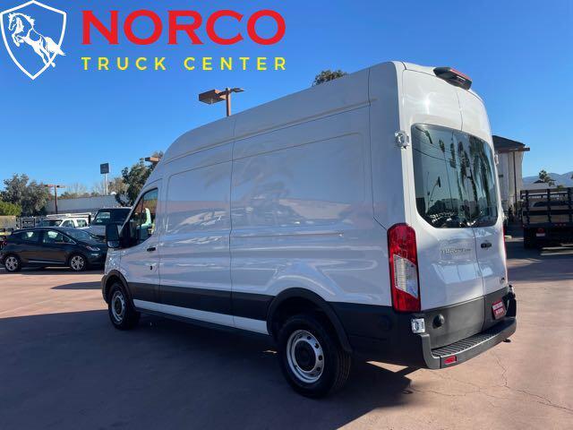 Photo of 2020 Oxford White Ford Transit-250