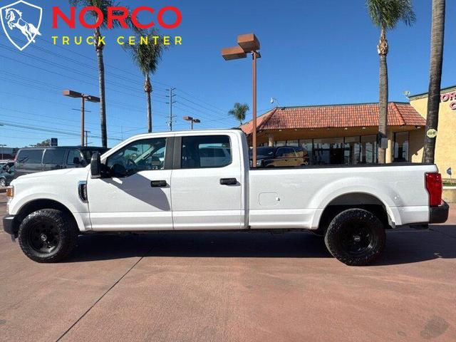 Photo of 2021 Oxford White Ford F-250