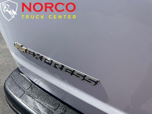 Photo of 2019 Black Chevrolet Express 2500