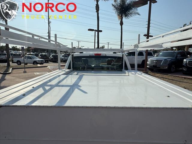 Photo of 2022 Oxford White Ford F-250