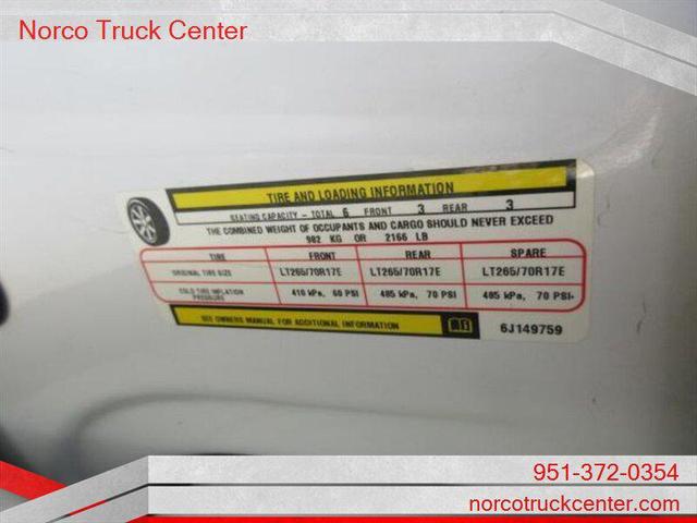 Photo of 2006 Bright White Clearcoat Dodge Ram 2500