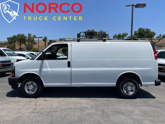Photo of 2018 Summit White Chevrolet Express 2500