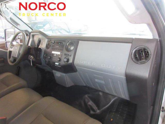 Photo of 2011 Oxford White Ford F-450