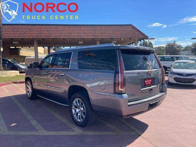 Photo of 2019 Crystal White Tricoat Cadillac Escalade ESV