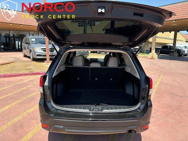 Photo of 2021 Crystal Black Silica Subaru Forester