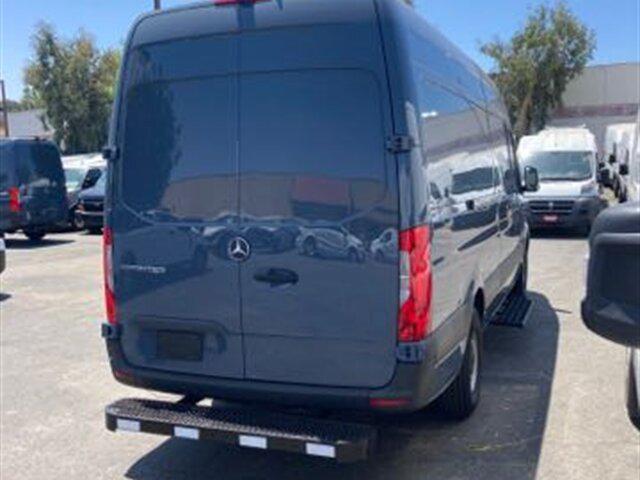 Photo of 2019 Velvet Red Mercedes-Benz Sprinter 2500