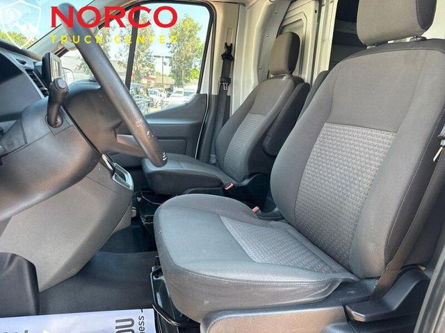 Photo of 2020 White Ford Transit-350