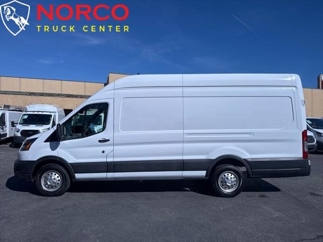 2023 Ford Transit-250