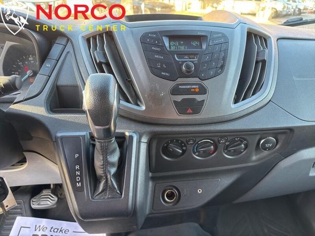 Photo of 2019 Oxford White Ford Transit-250