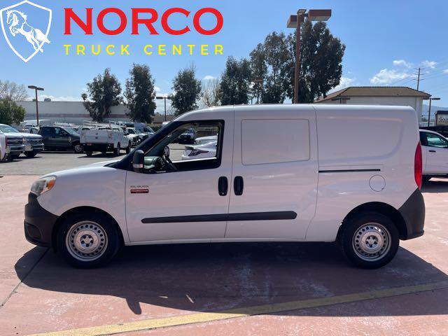 Photo of 2016 Bright White RAM ProMaster City