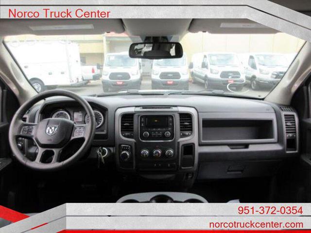 Photo of 2018 Bright White Clear Coat RAM 1500