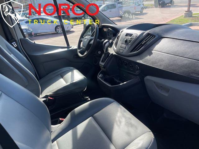 Photo of 2018 Oxford White Ford Transit-150