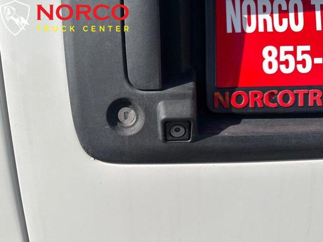 Photo of 2017 Summit White Chevrolet Express 2500