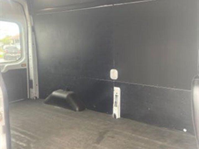 Photo of 2020 Oxford White Ford Transit-250
