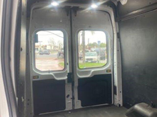 Photo of 2020 Oxford White Ford Transit-250