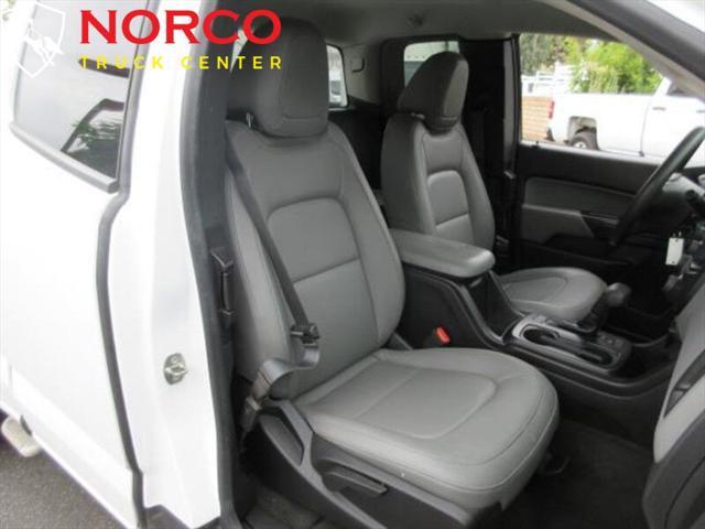 Photo of 2016 Summit White Chevrolet Colorado