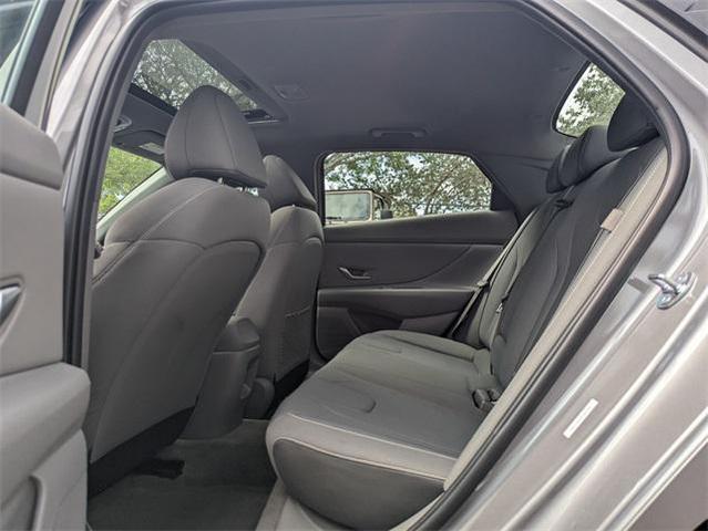 Photo of 2025 Fluid Metal Hyundai ELANTRA