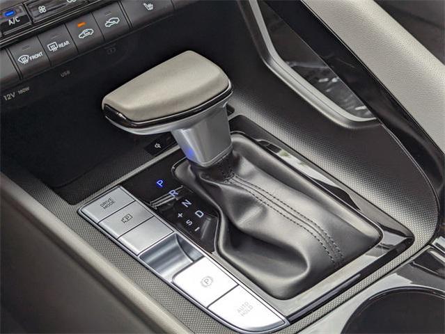 Photo of 2025 Fluid Metal Hyundai ELANTRA