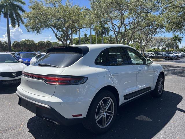 Photo of 2024 White Porsche Macan
