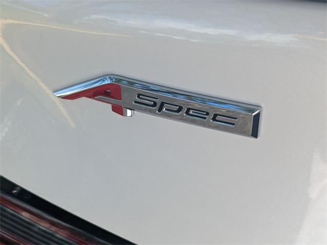 Photo of 2025 Platinum White Pearl Acura Integra