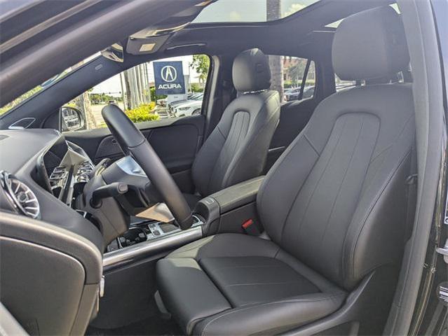 Photo of 2024 Black Mercedes-Benz GLA 250