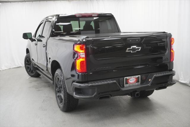 Photo of 2024 Black Chevrolet Silverado 1500