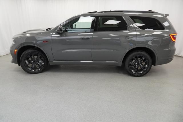Photo of 2025 Destroyer Gray Clearcoat Dodge Durango