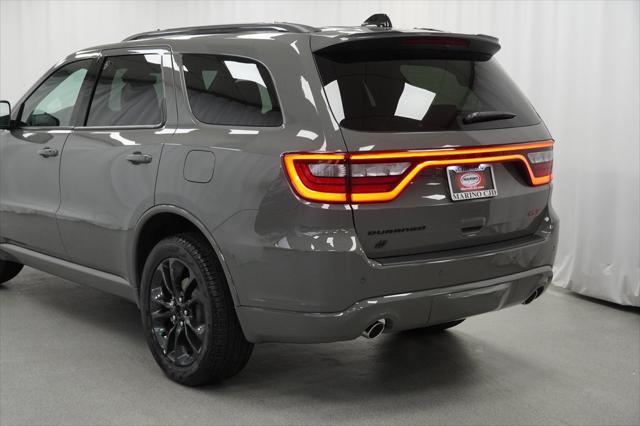 Photo of 2025 Destroyer Gray Clearcoat Dodge Durango