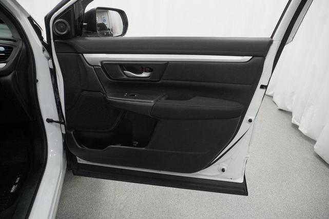 Photo of 2021 Platinum White Pearl Honda CR-V