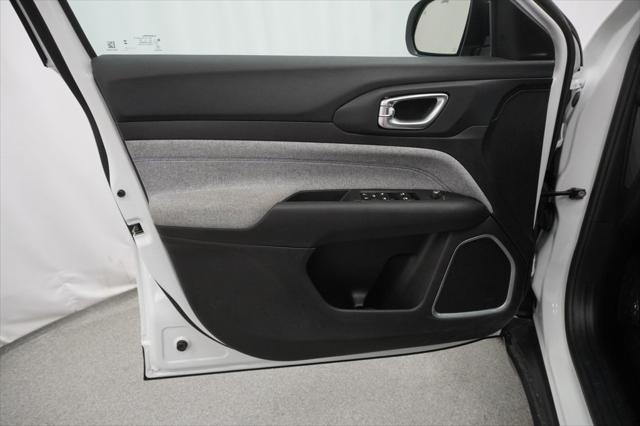 Photo of 2024 Bright White Clearcoat Jeep Compass