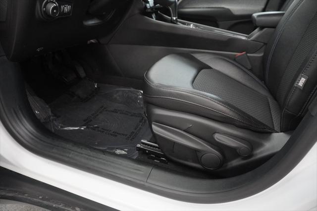Photo of 2024 Bright White Clearcoat Jeep Compass