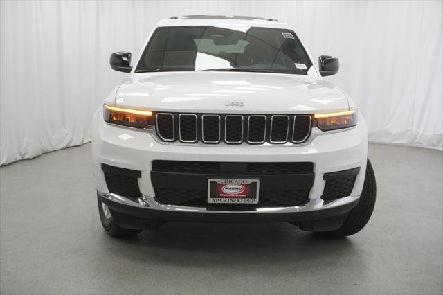 Photo of 2025 Bright White Jeep Grand Cherokee L