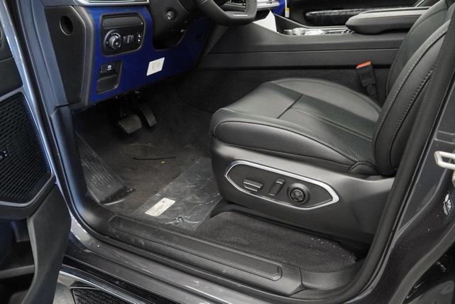 Photo of 2024 Baltic Gray Metallic Clearcoat Jeep Wagoneer