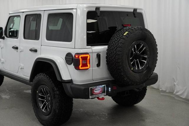 Photo of 2026 Bright White Clearcoat Jeep Wrangler