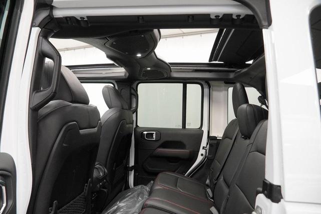 Photo of 2026 Bright White Clearcoat Jeep Wrangler