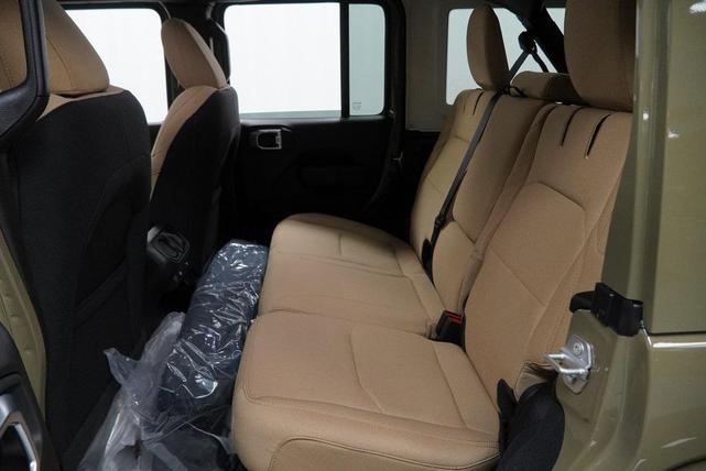 Photo of 2025 41 Jeep Wrangler 4xe