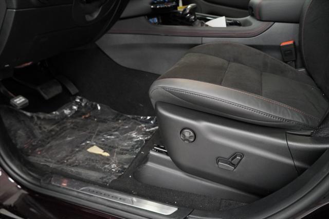 Photo of 2025 Red Oxide Dodge Durango