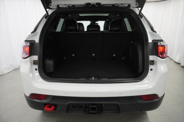 Photo of 2023 Bright White Clearcoat Jeep Compass