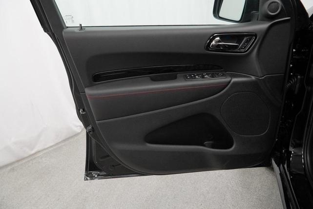 Photo of 2026 Diamond Black Dodge Durango